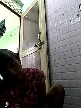 Sexy-Kajal2 webcam
