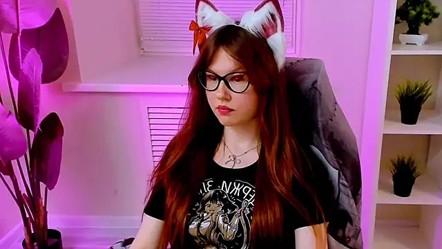 CarolGiggly webcam