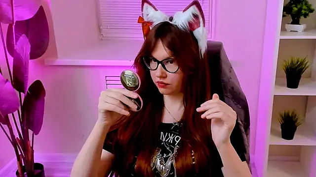 CarolGiggly webcam