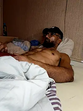pigDany live sex cam
