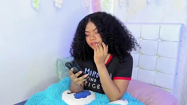 Angel_Belll webcam