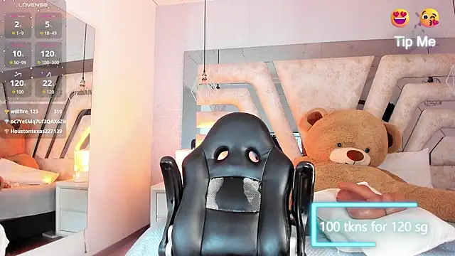 AngelineHeet webcam
