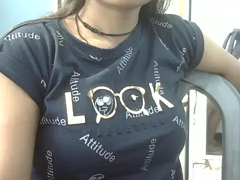 usha__004 webcam