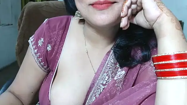 Cute_Mahi22 webcam