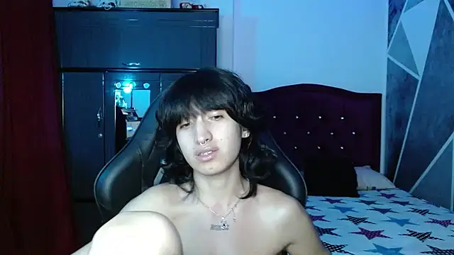 littlextreme - Littlextreme's free webcam - UK Sex Cams