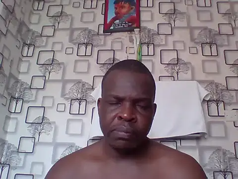 Chumba_001 live cam on StripChat