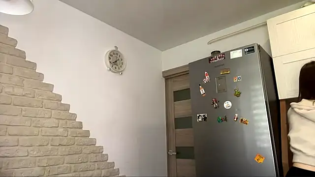 ZaraGuyette webcam