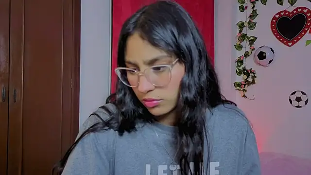 PaulaCutexs webcam
