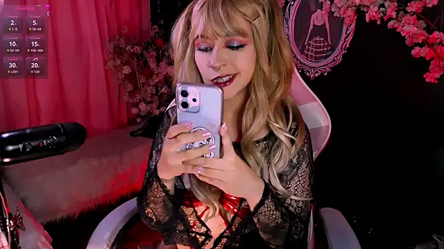 kitty_roxy