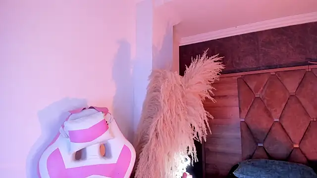 CristineRainn_ webcam