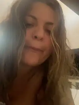 Velvetshadow_48 webcam