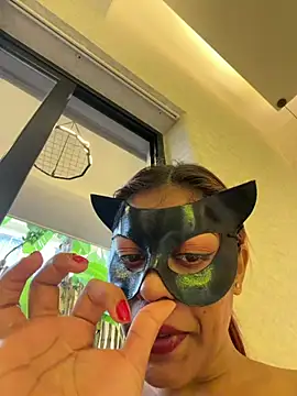 sexy_jenny_ (F young) - Asshole closeup with saliva