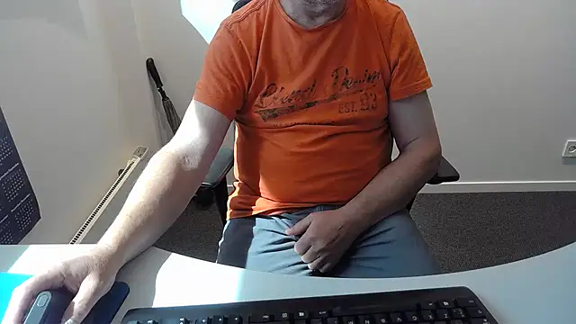 buggemann (M grandpa) - 5 min masturbation no cum guarantee