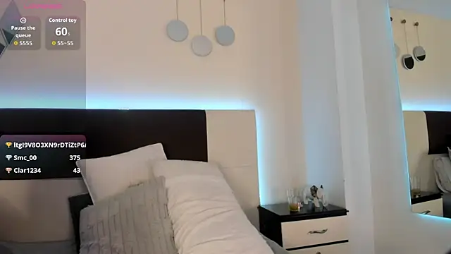Sky_Loren webcam