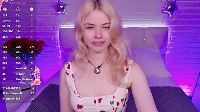 chloewells (F teen) - ice on chest