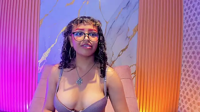willow_levine (F teen) - control machine 3 min + masturbate