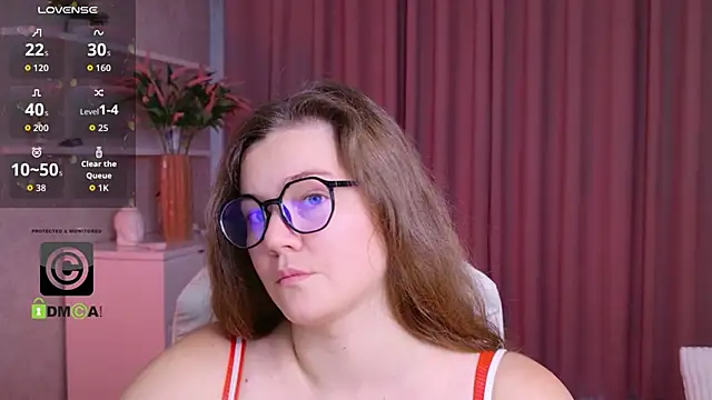 KellyKleine webcam
