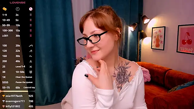 velvet_cherry_ webcam
