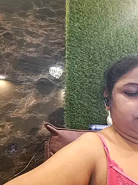 SHANVII live webcam show