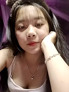 Baa-bee22 webcam
