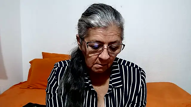 candy_mature_ webcam