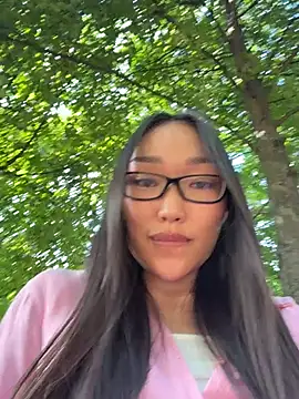 trytomakememoam live webcam show