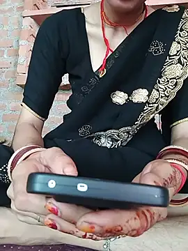 NaughtyRupa89 live cam on StripChat
