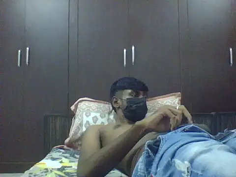 HYD_WGL_BOY Live Webcam on Stripchat