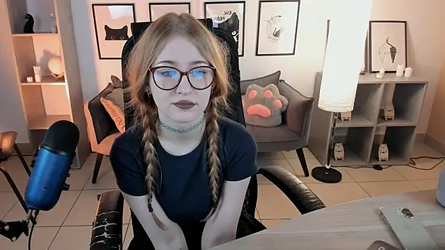 lanafitch live cam on StripChat