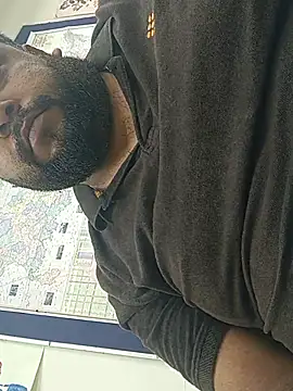 healthyguy175 live cam on StripChat