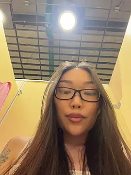 trytomakememoam webcam