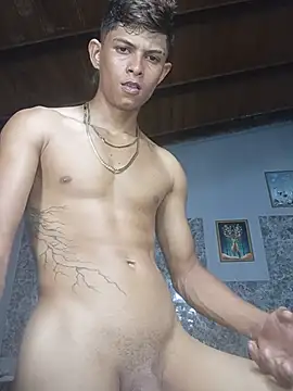 God_Eros_23cm live cam on StripChat