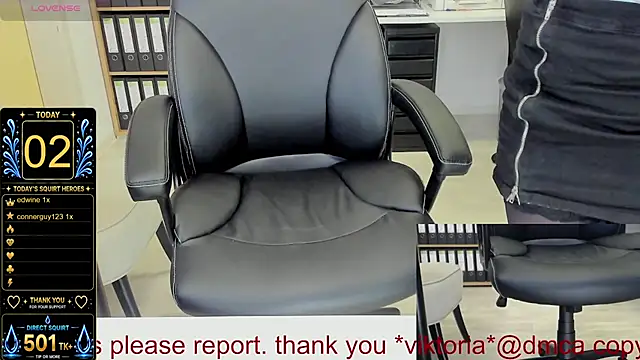 squirt_milf_viktoria live sex cam