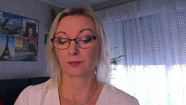 vanessa_chat live cam on StripChat