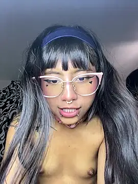 lilithfotcrass webcam