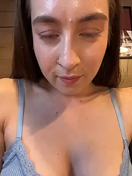 holly_play (F young) - tits out dress up play pussy in wc