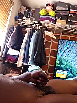 eljefeg718 (M young) - Help me get sexy for you
