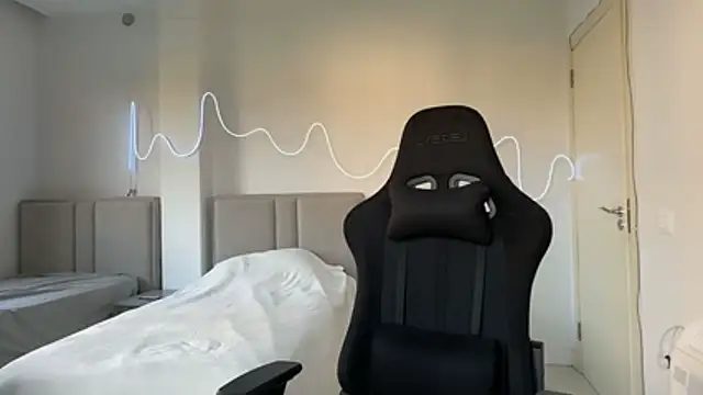 PrincesSsLilu live webcam show