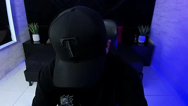 jhon_bear03 (M young) - worship your king until he cum