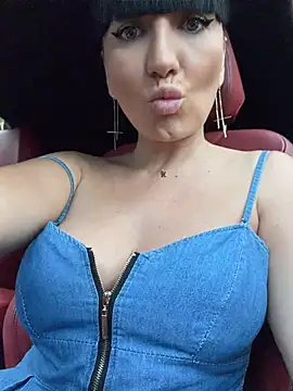 MysticCleo webcam