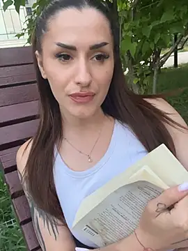 AriaAdda