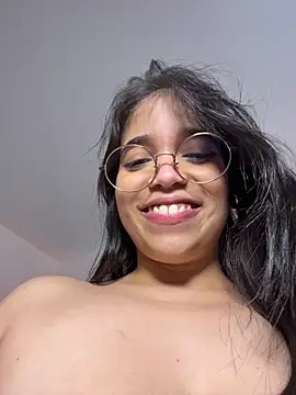 tati_reyess webcam