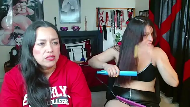 Marilynselxoveanalhard webcam