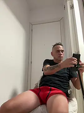 mateocali25 live cam on StripChat