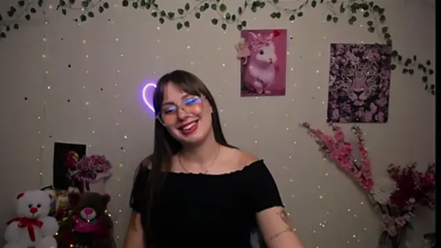 Amanda_Bright_ live cam on StripChat