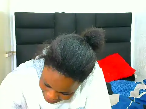 BlondieBitch webcam