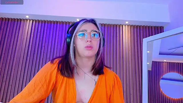 GabyRose9 webcam