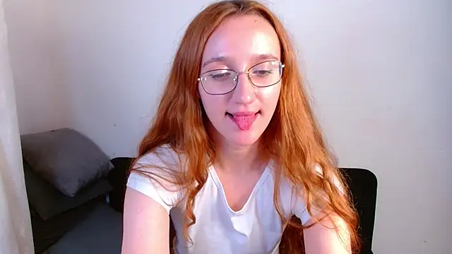 miay_here_ webcam