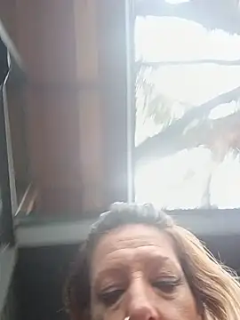 Tiffneycherie webcam