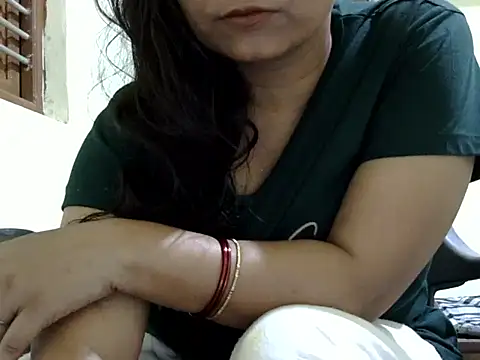 Pyari_Hina